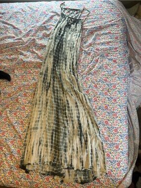 Raviya Black and Cream Tie-Dye Strap Maxi Dress